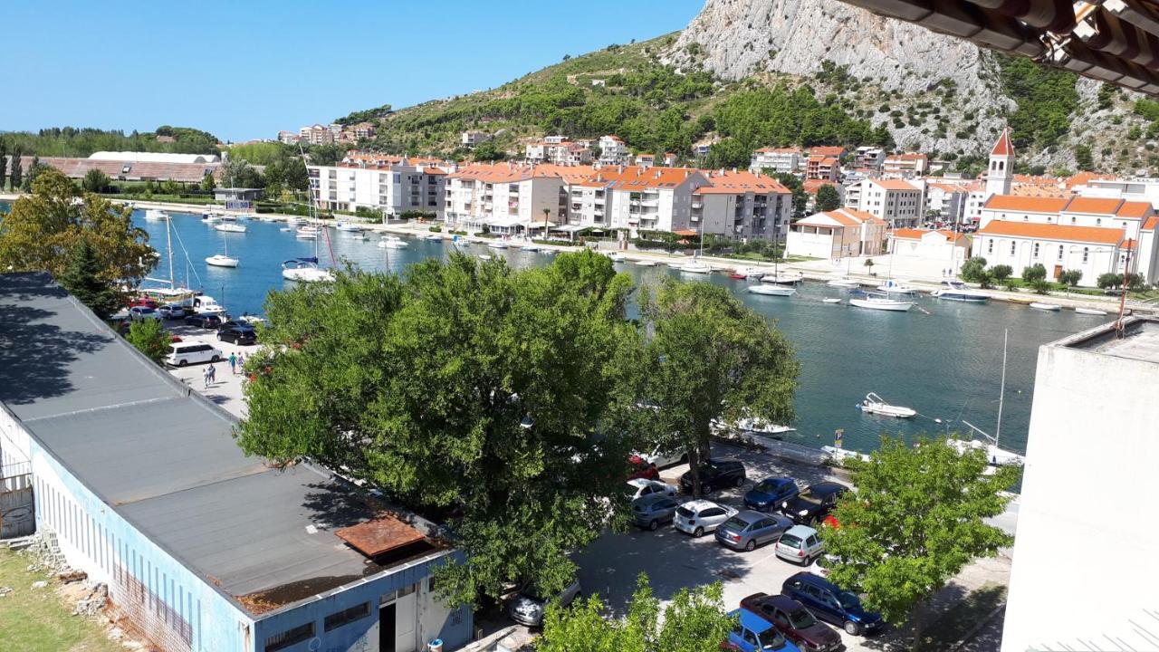 Luno Lejlighed Omiš Eksteriør billede